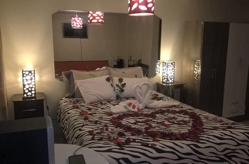 בית מלון כפרי Sillary Hostal Boutique