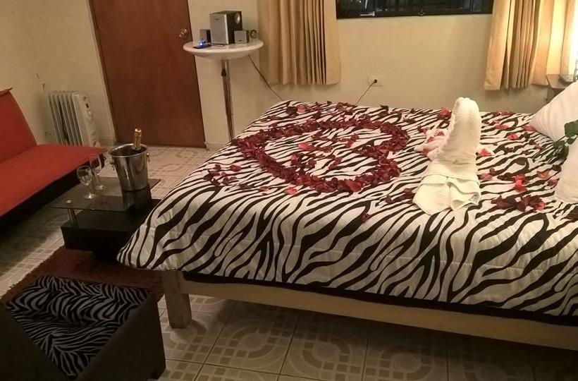 בית מלון כפרי Sillary Hostal Boutique