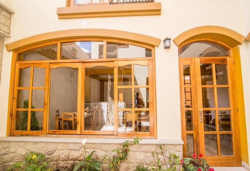 בית מלון כפרי Suiza Peruana