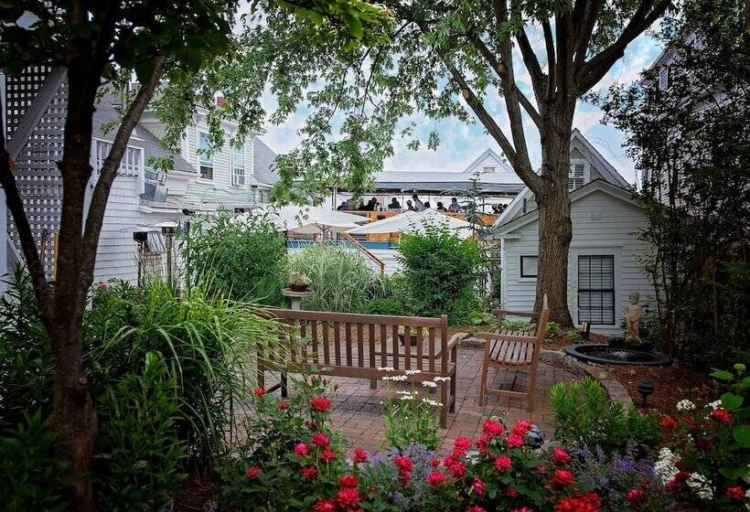 هتل The Waterford Inn