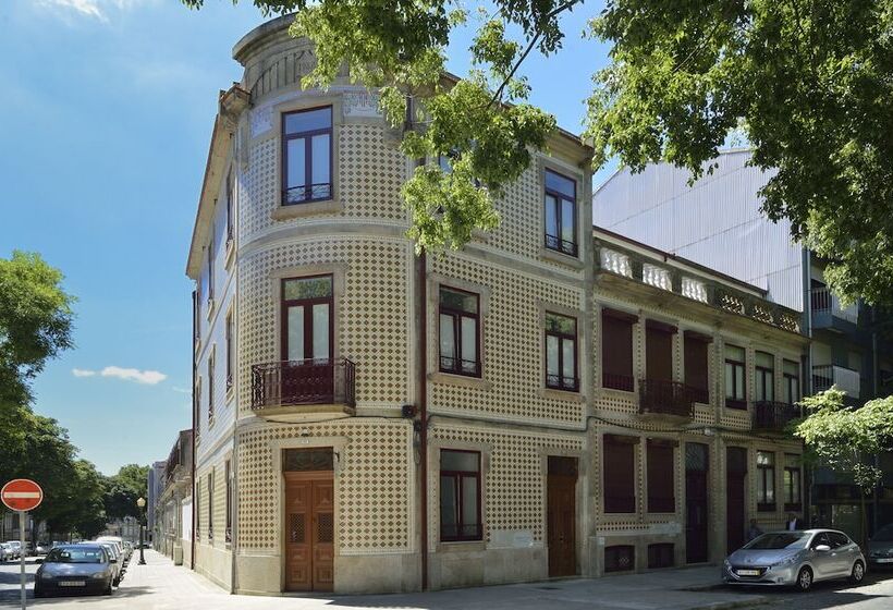 پانسیون Dukes Corner Guest House