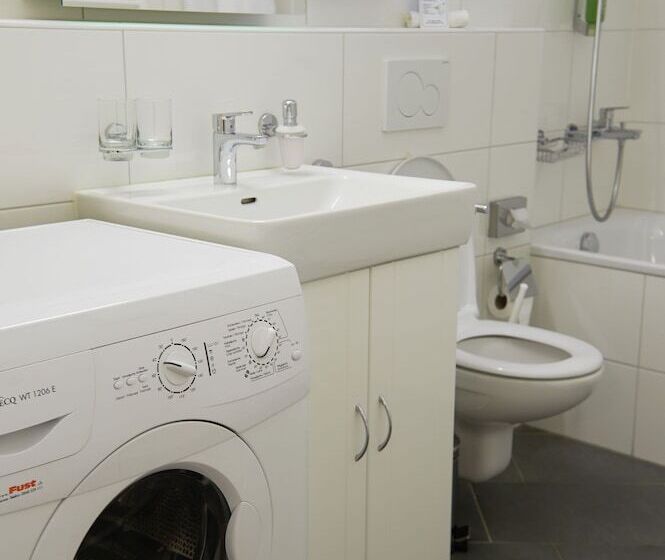 Residence Apartments By Hotel Du Commerce