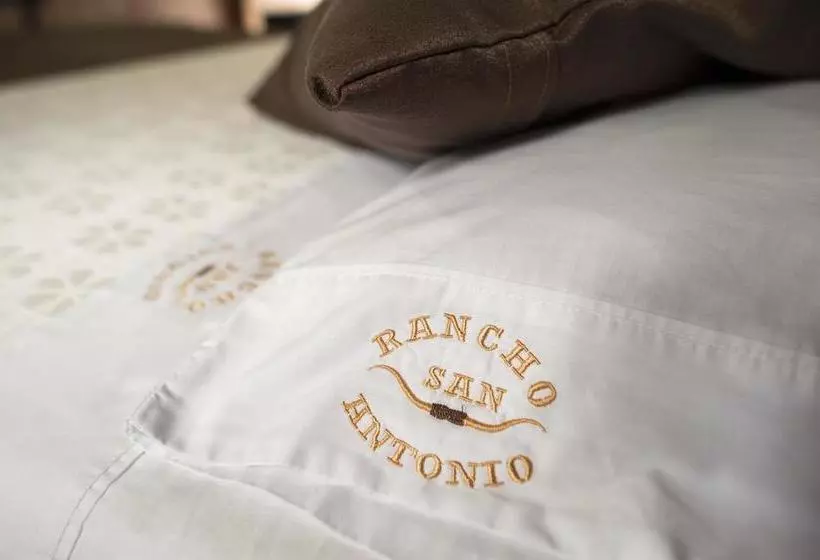 ホテル Rancho San Antonio