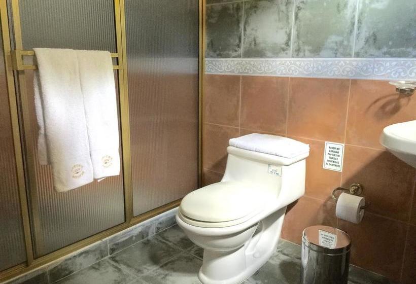 هتل Rancho San Antonio