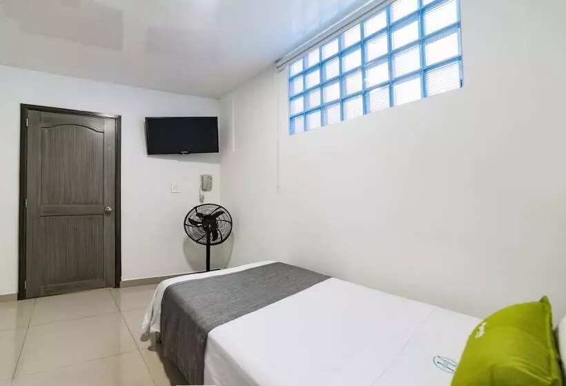 Hotelli Ayenda 1121 Exito