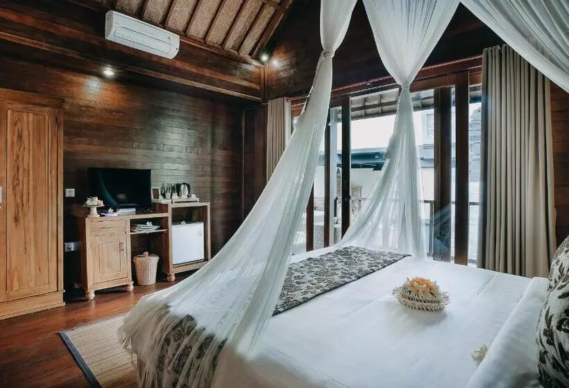 ホテル Bale Gede Lembongan