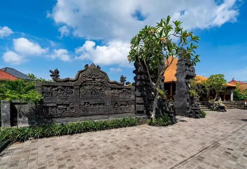ホテル Bale Gede Lembongan