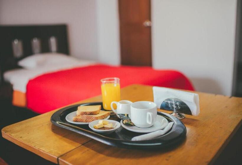 Отель Excalibur