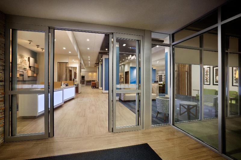 هتل Holiday Inn Express & Suites Mcallen Medical Center Area, An Ihg