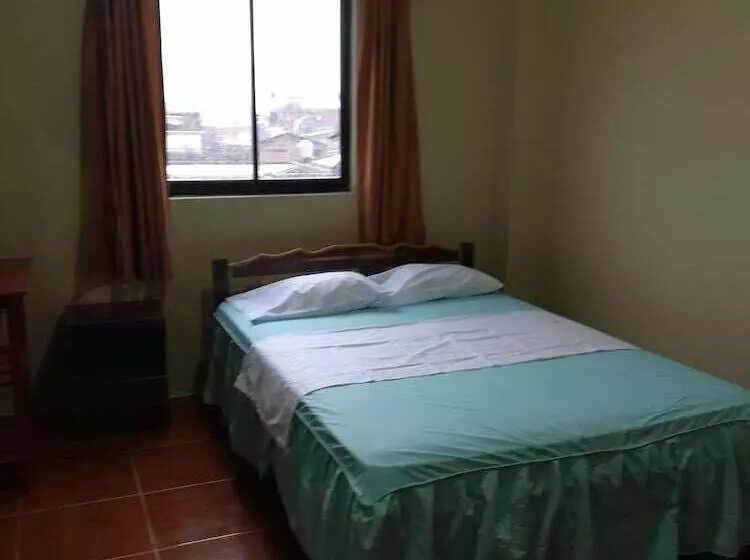 ホテル Hospedaje El Emperador