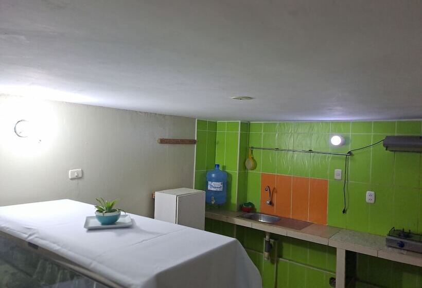 Отель Hospedaje El Emperador