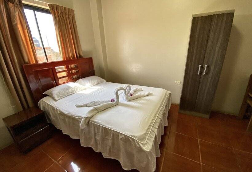 Отель Hospedaje El Emperador