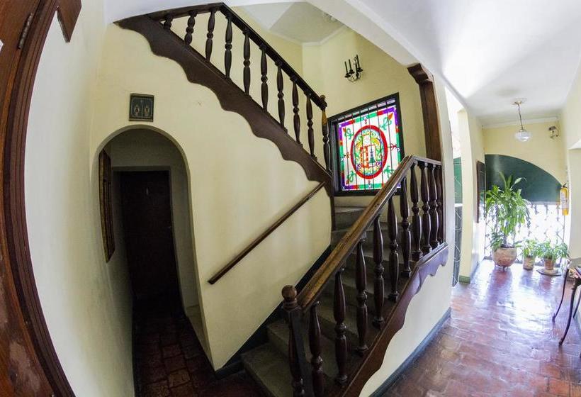 Hotel Hostal Balcony