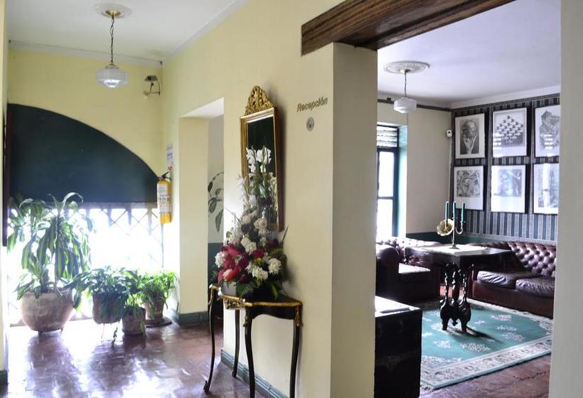 Hotel Hostal Balcony