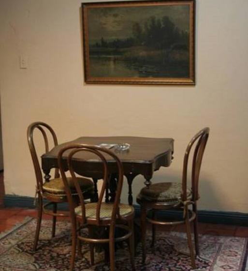 Hotel Hostal Balcony