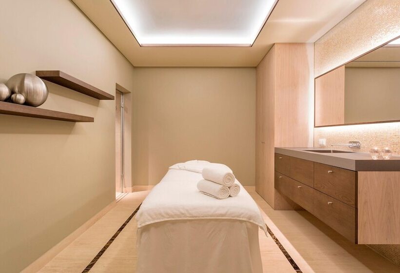 هتل Pine Cliffs Ocean Suites, A Luxury Collection Resort & Spa, Algarve