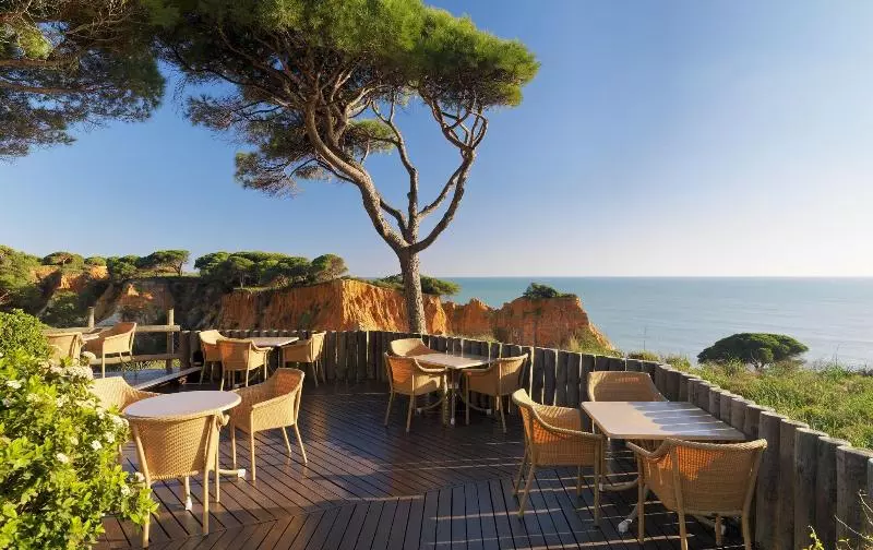 Pine Cliffs Ocean Suites, A Luxury Collection Resort & Spa, Algarve