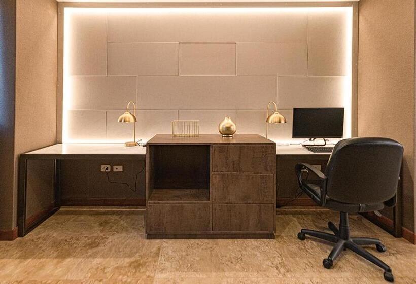 فندق Presidente Huancayo   Asociado Casa Andina