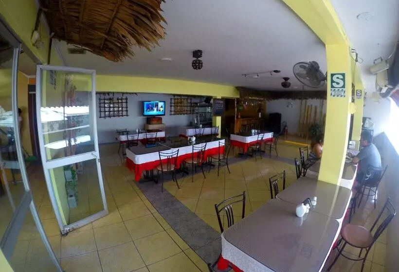 ホテル Tarapoto Inn