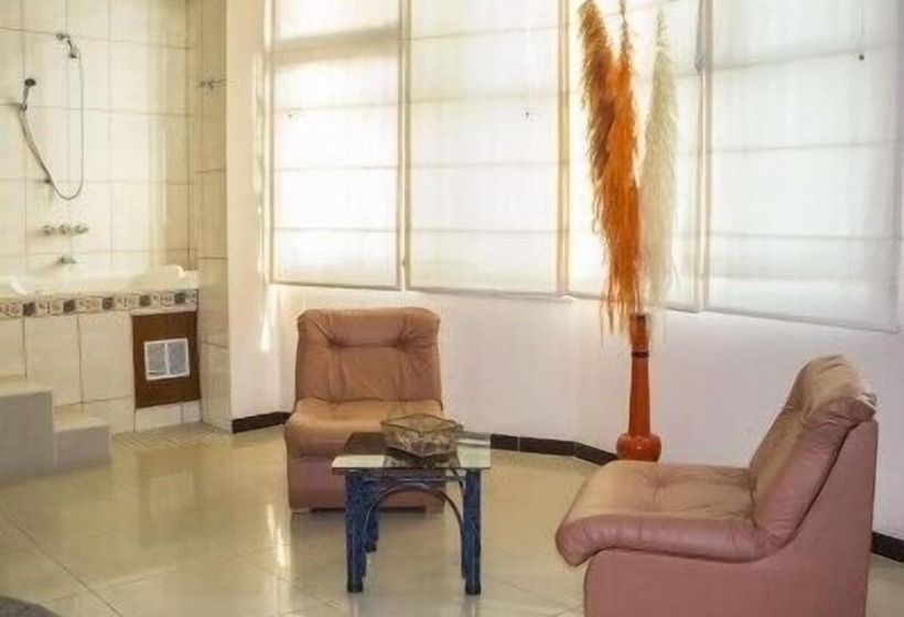 هتل Villa Rita Chiclayo