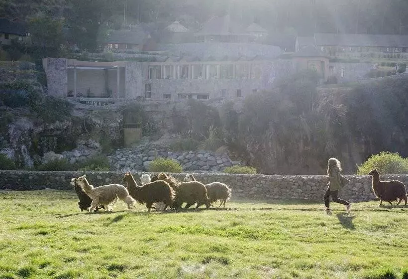 استراحتگاه Colca Lodge Spa & Hot Springs