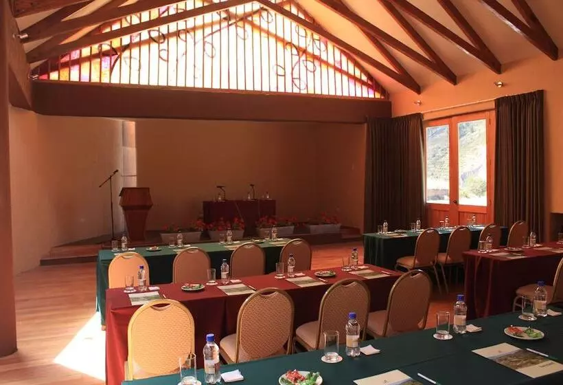 استراحتگاه Colca Lodge Spa & Hot Springs