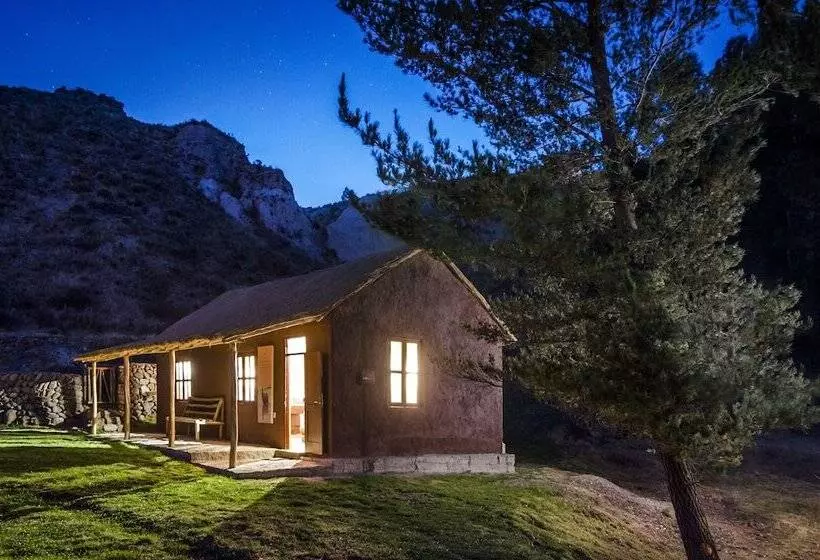 استراحتگاه Colca Lodge Spa & Hot Springs