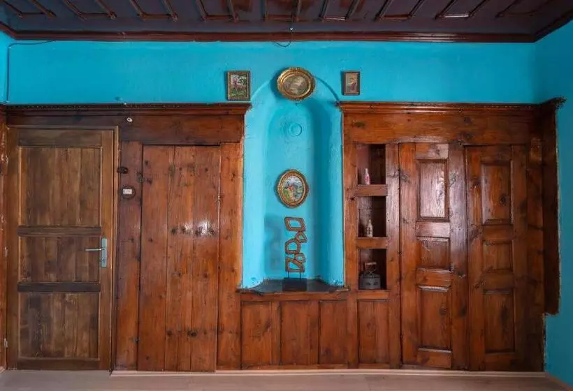 هاستل Theatre Old Town House
