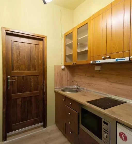 هاستل Theatre Old Town House