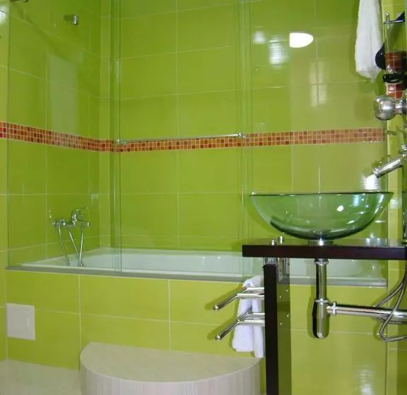 Apartahotel Vincent Suites
