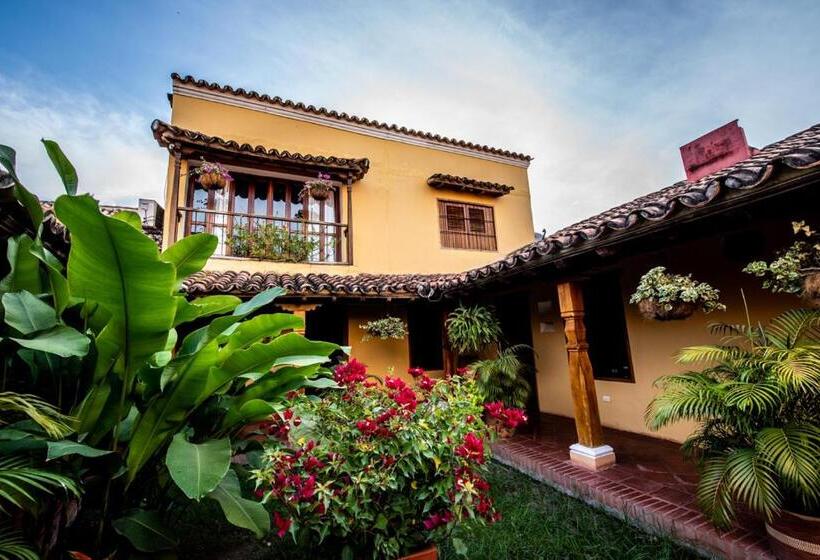 مبيت وإفطار La Casa Amarilla