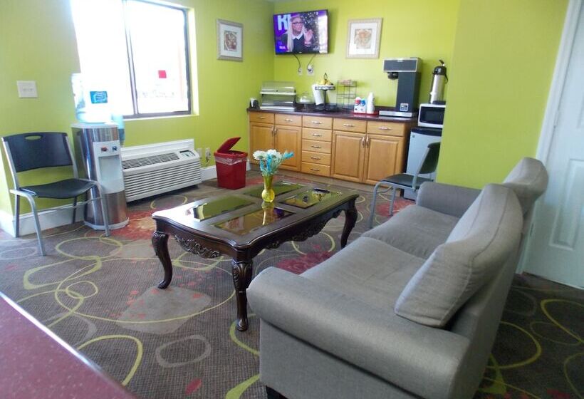 فندق Augusta Best Inn