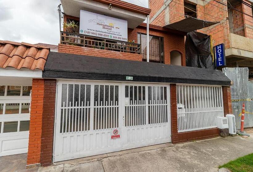 هتل Nabusimake Modelia