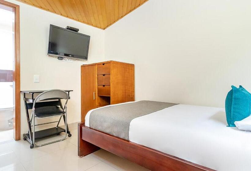 هتل Nabusimake Modelia