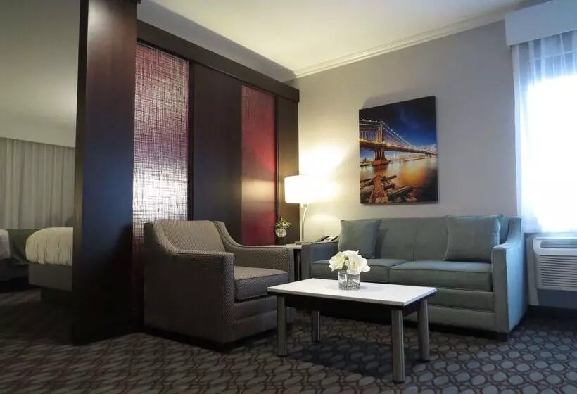 ホテル Best Western Premier Nyc Gateway