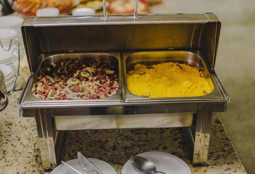 Hotelli Campina Plus