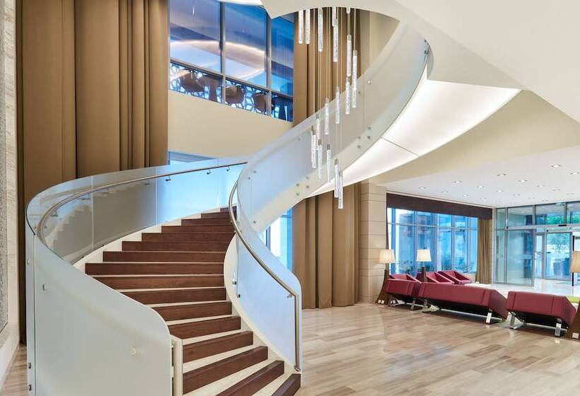 هتل Holiday Inn   Doha   The Business Park, An Ihg