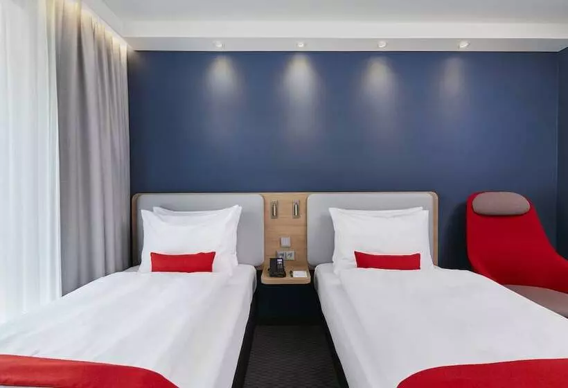 هتل Holiday Inn Express   Berlin   Alexanderplatz, An Ihg