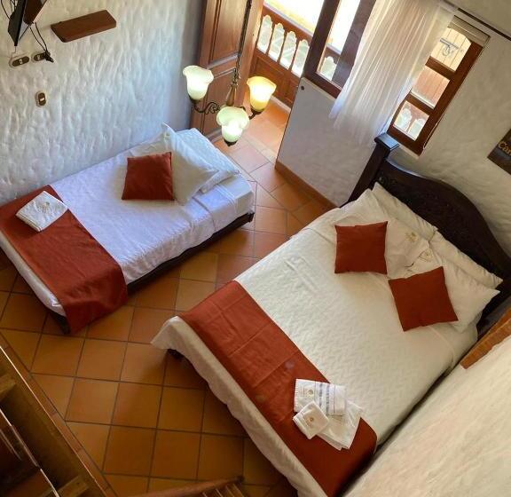 هتل Hospedería Villa Palva