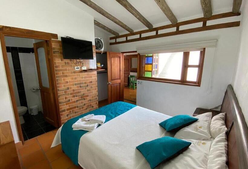 هتل Hospedería Villa Palva