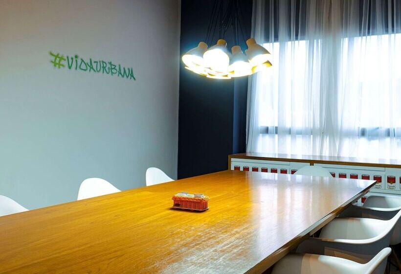 Отель Ibis Styles Alagoinhas