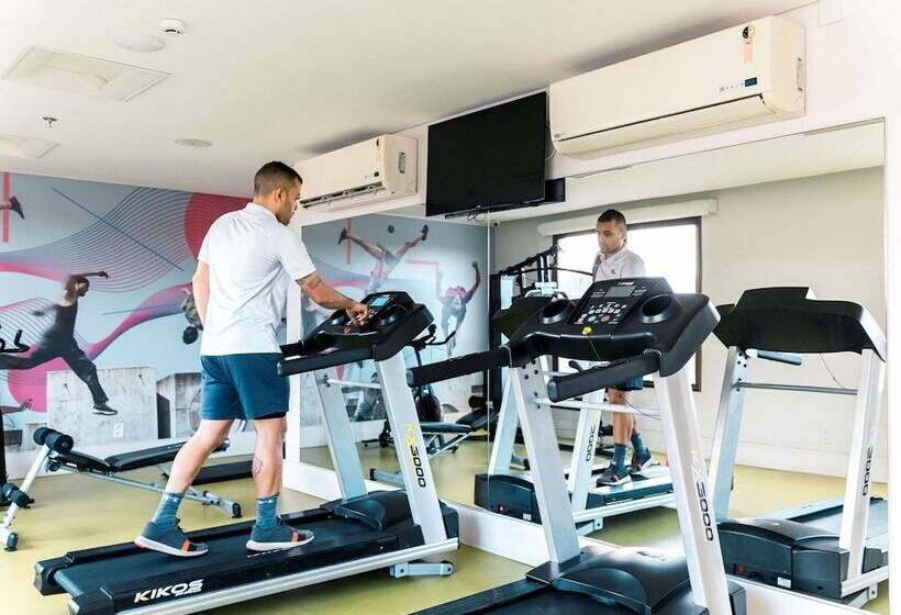 Отель Ibis Styles Alagoinhas