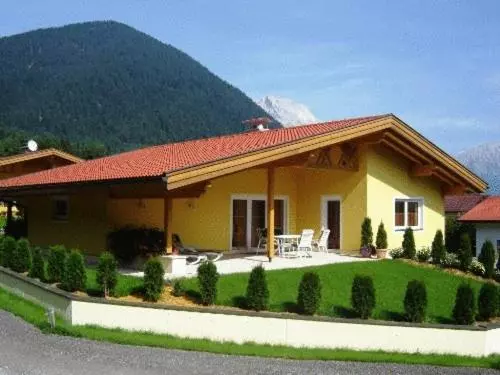 هتل Landhaus Grünberg