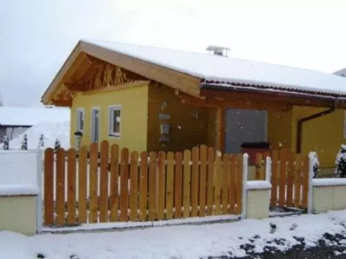 هتل Landhaus Grünberg