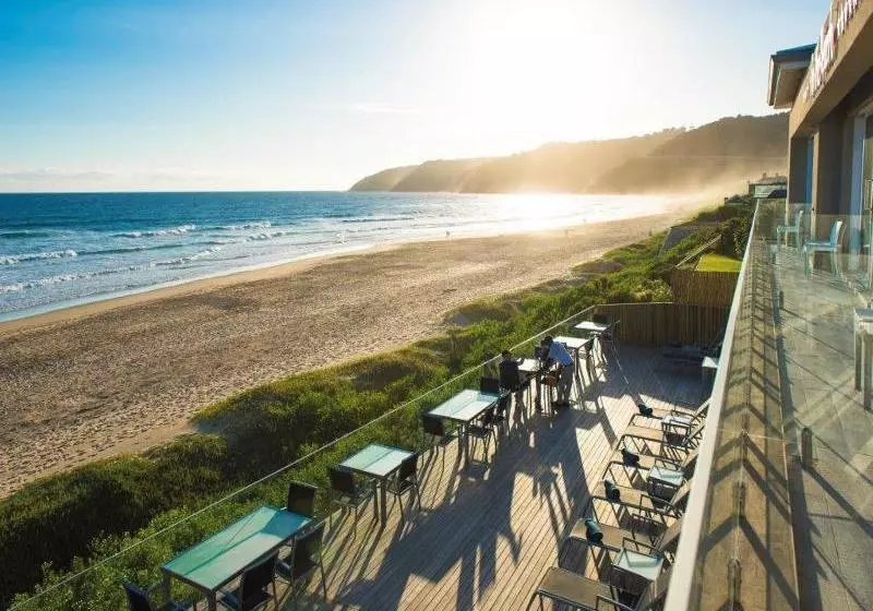 ホテル On The Beach Guest House