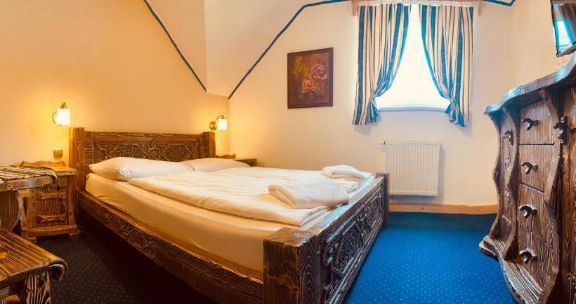 ホテル Pension Aja