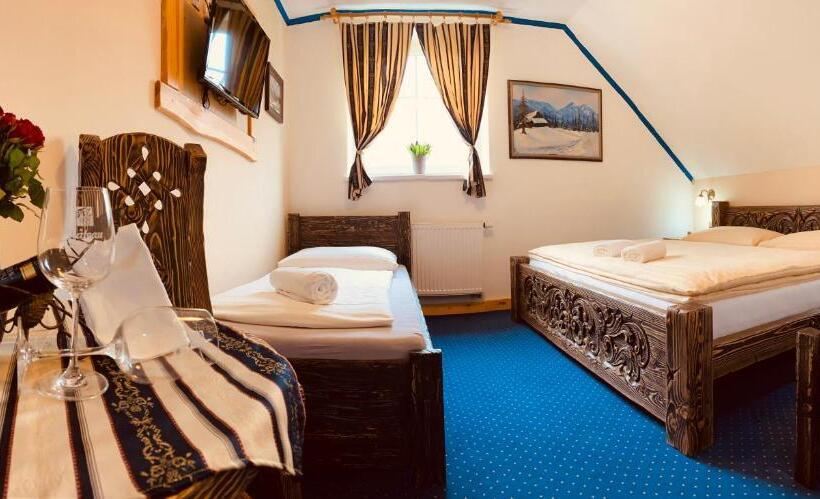 ホテル Pension Aja