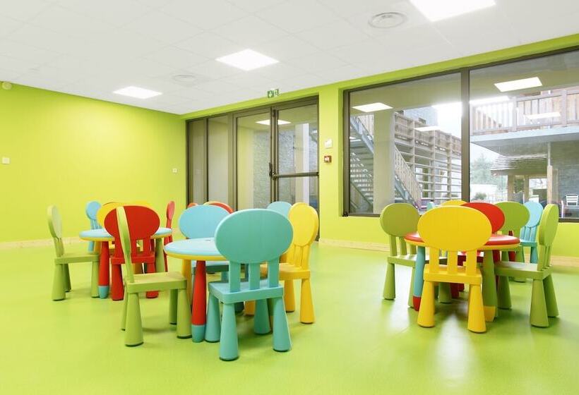 Отель Residence Prestige Odalys Mendi Alde