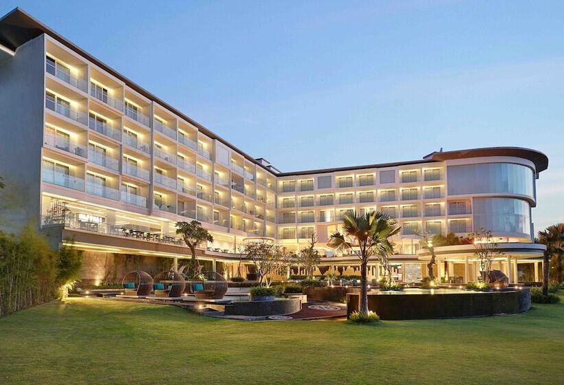 בית מלון כפרי Swissbelresort Pecatu