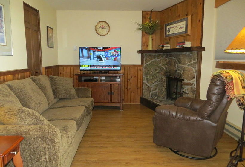 호텔 Three Seasons Condo